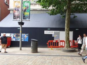 Supporting image for story: Tesco reveals when new Express shop in Wolverhampton's former Clintons will open