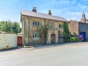Supporting image for story: Telford bed and breakfast guest house up for sale as current owners head into retirement 