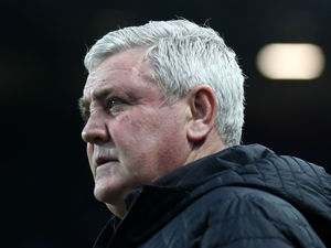 Supporting image for story: Angry Aston Villa boss Steve Bruce demands reaction from his players against Cardiff City