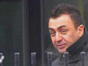 Supporting image for story: Disgraced police officer hit with community order