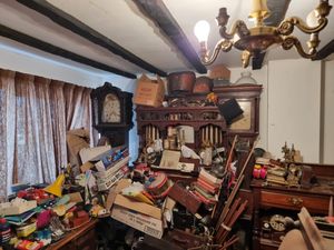 Supporting image for story: Wolverhampton hoarder's ‘Aladdin’s cave’ of antique treasures to sell for £50,000