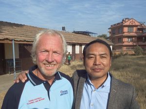 Supporting image for story: Chance meeting reunites old comrades