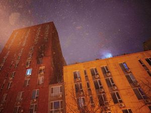 Supporting image for story: Russia ‘uses new ballistic missile’ in massive strike on Ukraine