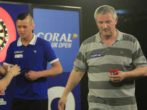 Supporting image for story: Wayne Jones out by nightfall in the UK Open