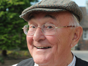 Supporting image for story: Funeral date announced for Black Country comedy legend Aynuk