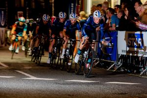 The men's race