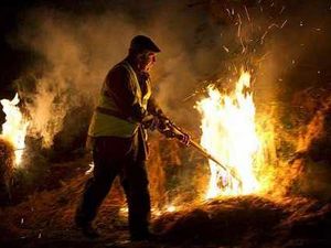 Supporting image for story: Newport bonfire event defies arsonists