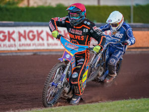 Supporting image for story: Wolverhampton Wolves look to get season back on track