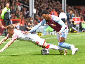 Supporting image for story: Aston Villa in talks with Burnley over Aaron Ramsey sale