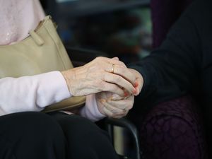 Supporting image for story: Covid vaccinations to become mandatory for care home staff