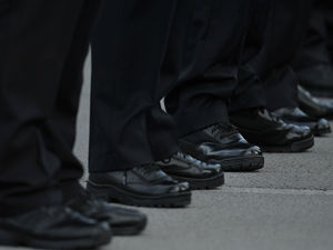 Supporting image for story: Figures show bump in West Mercia and Powys police force numbers