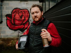 Supporting image for story: Artist Alfie's plans for a sculpture of Captain Sir Tom Moore