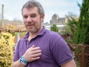 Supporting image for story: John had 19lb tumour removed