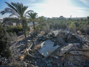 Supporting image for story: Israeli air strikes on Gaza ‘kill at least 20 people’