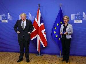 Supporting image for story: Johnson and von der Leyen in ‘close contact’ as clock ticks down for UK-EU deal