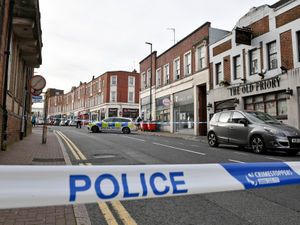 Supporting image for story: Man, 33, stabbed in Dudley town centre and left in hospital with serious injuries