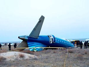 Supporting image for story: Azerbaijan’s flag carrier suspends flights to more Russian cities after crash