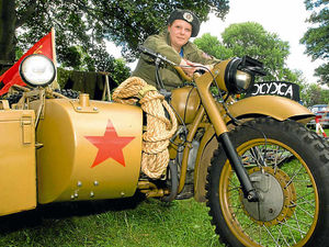 Supporting image for story: 4,000 flock to Tern Valley Vintage Machinery Trust show