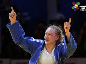 Supporting image for story: Gemma Howell backs Olympic Games delay