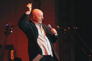 Supporting image for story: Jasper Carrott speaks ahead of shows in Stafford, Dudley, Wolverhampton and Shropshire