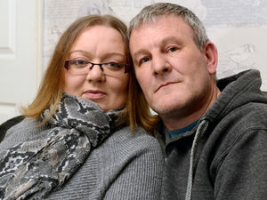 Supporting image for story: Wolverhampton bridge rescue couple get top awards