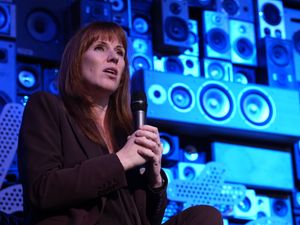 Supporting image for story: No 10 declines to commit to immigration reform after Rayner criticism