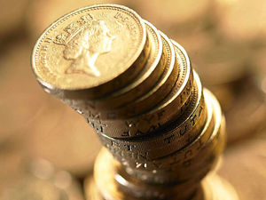 Supporting image for story: Poll: Should successful businesses and the wealthy do more to help end poverty?