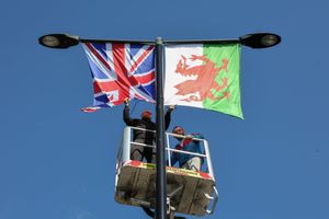 Weoley Warriors putting up the flags on lampposts on West Boulevard, Quinton, Birmingham. September 8th, 2025.  