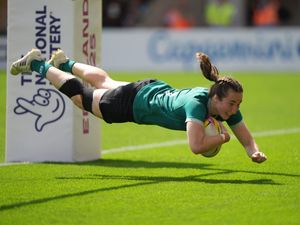 Supporting image for story: Ireland see off resilient Japan to win World Cup opener