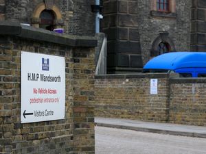 Supporting image for story: Police manhunt as second foreign prisoner mistakenly released from jail