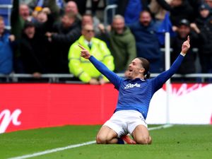 Supporting image for story: Jack Grealish hits added-time winner as Everton end Crystal Palace unbeaten run
