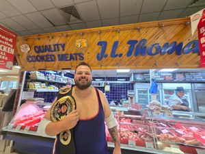 Big Sam visits J.L.Thomas and Sons