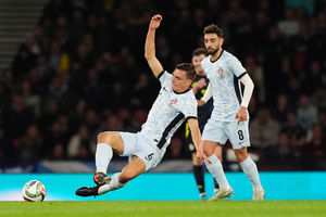 Supporting image for story: Transfer column: Wolves keen on Monaco man, West Brom winger talk and Aston Villa link to Bayern midfielder