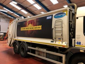 Supporting image for story: Safety message on bin lorry