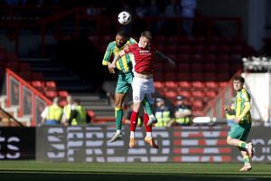 EDITORIAL USE ONLY. No use with unauthorized audio, video, data, fixture lists, club/league logos or 'live' services. Online in-match use limited to 120 images, no video emulation. No use in betting, games or single club/league/player publications