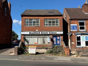 Supporting image for story: Office building in Walsall town centre with planning permission for flats conversion is up for auction - guide price and full details here