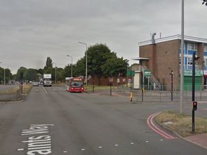 Supporting image for story: Man taken to hospital after horse-drawn cart crash in West Bromwich