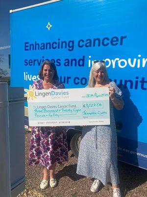 Angela Hill, Community Fundraiser at Lingen Davies Cancer Fund, with Jeanette Cutts.