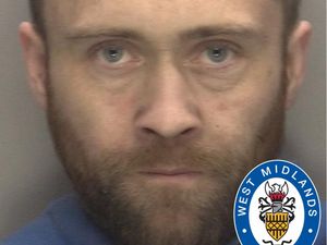 Supporting image for story: Appeal for help finding two West Midlands men wanted by police