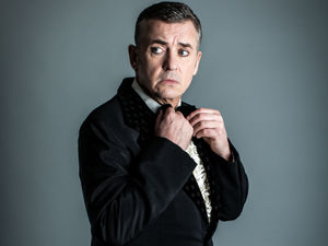 Supporting image for story: Richie is relishing this famous role: Shane Richie talks ahead of The Entertainer role at Wolverhampton Grand