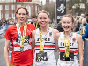 Stafford Half Marathon 2025 (photos by Ian Knight / Z70 Photography)