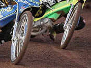 Supporting image for story: Wolves hand Coventry victory