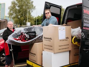 Supporting image for story: Animal aid is on its way again from Telford to the Ukraine border