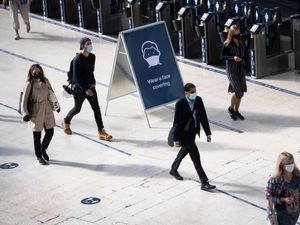 Supporting image for story: Vast majority of adults still wearing masks after ‘Freedom Day’, research shows