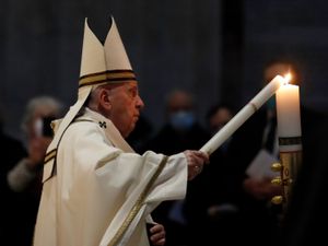 Supporting image for story: Pope urges hope amid ‘darkness’ of pandemic in Easter vigil