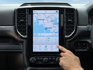 Supporting image for story: Almost half of all drivers don’t know everything their car can do