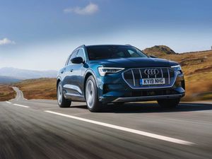 Supporting image for story: Software update brings range boost to Audi’s e-tron 55 quattro