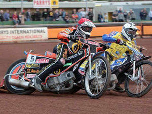 Supporting image for story: Wolves KO'd in Knockout Cup