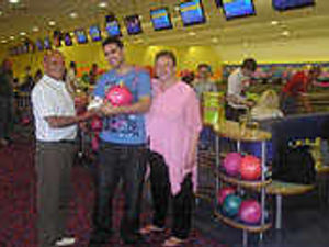 Supporting image for story: Newsagents bowled over by day out