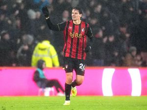 Supporting image for story: Bournemouth boss Andoni Iraola salutes goal-scorer Enes Unal after injury battle